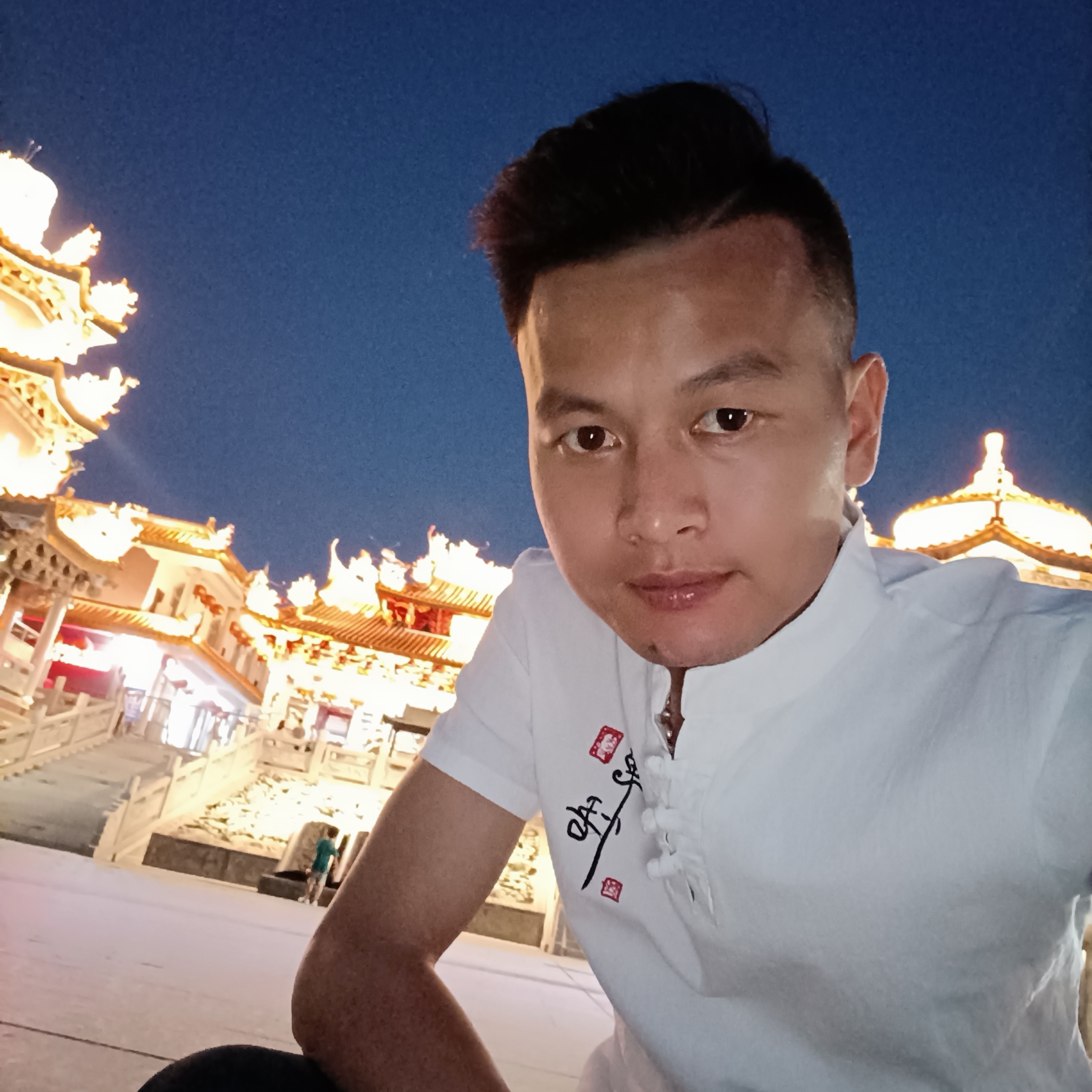 电脑向单身的照片