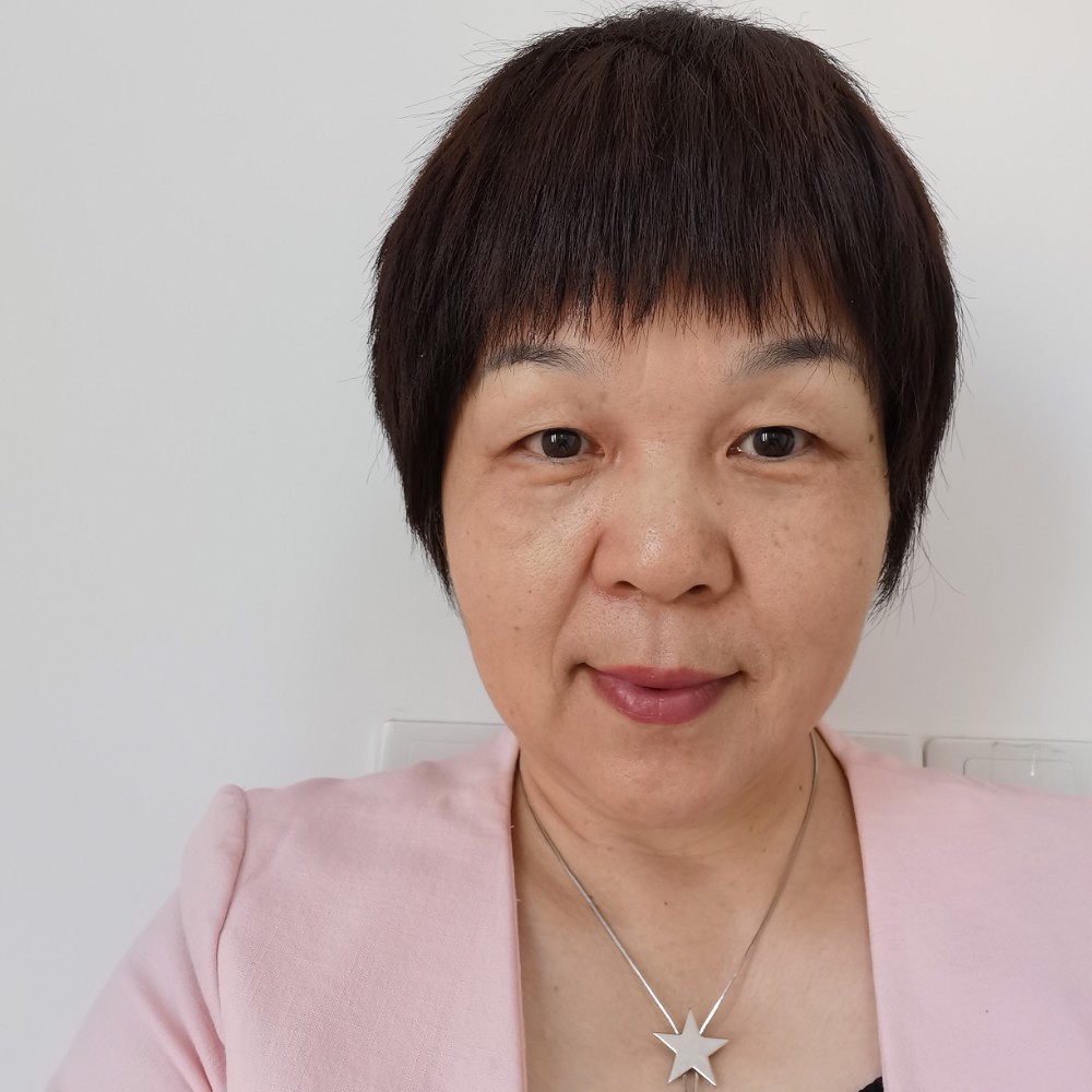 云吐月66的照片