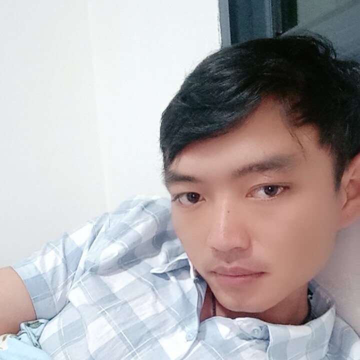 标致多么帅哥的照片
