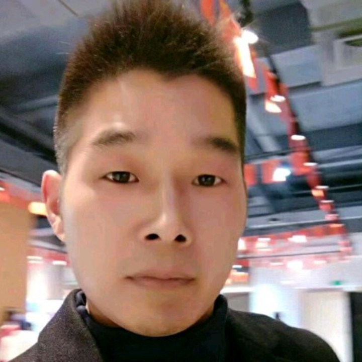 爱听歌就毛衣的照片