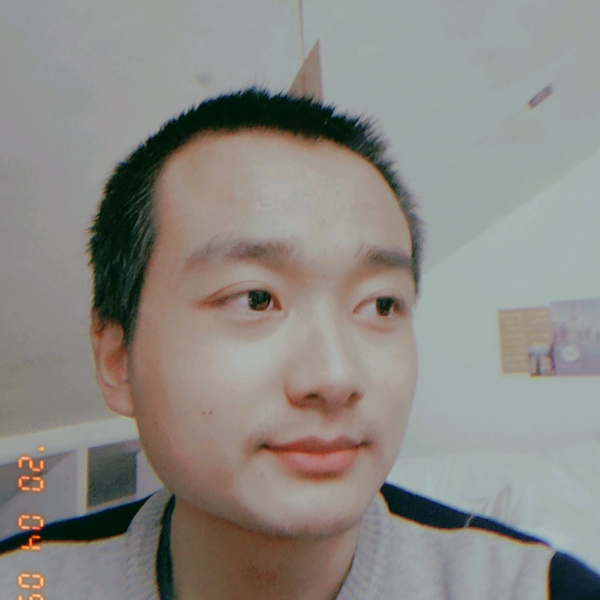 殷文章的照片