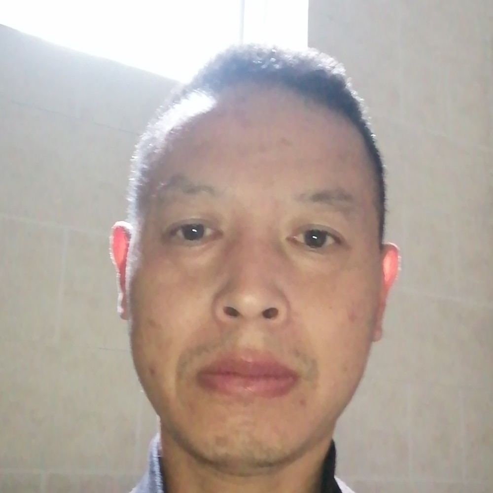 朴素扯花生的照片