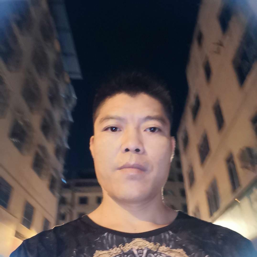 温暖踢山岚的照片