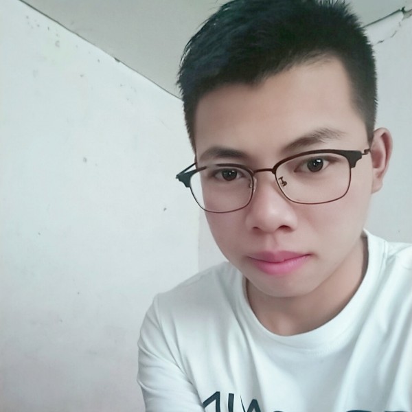 鹏╭( ′• o的照片