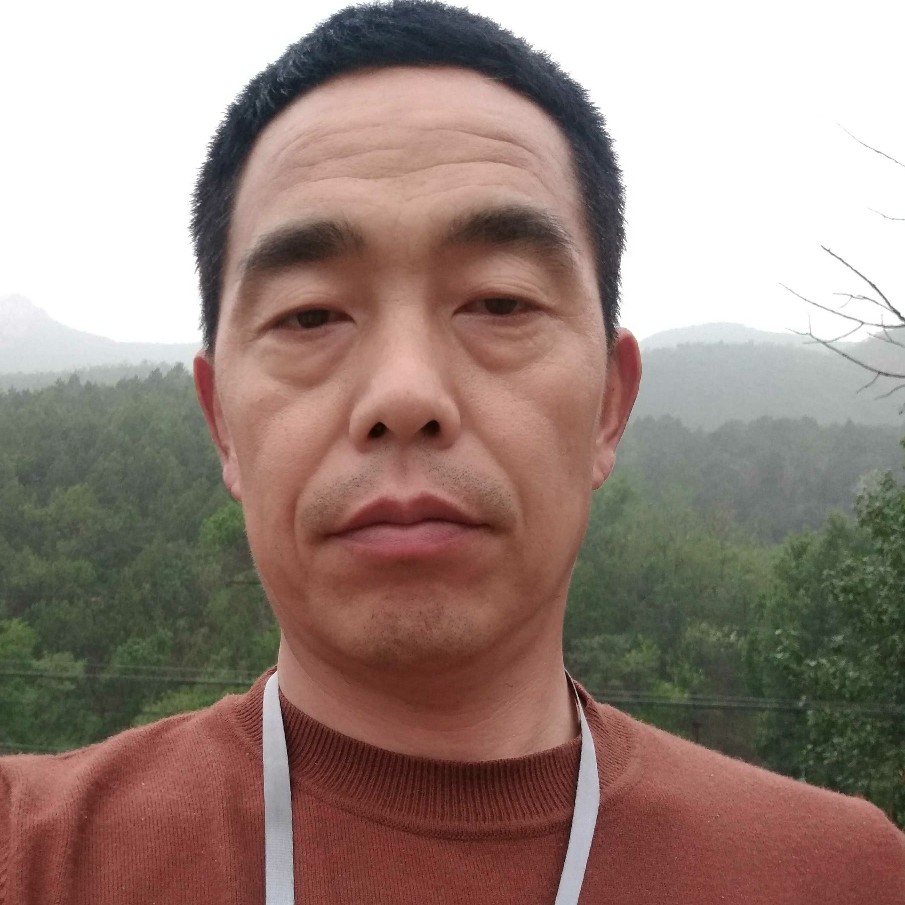 苹果迎老虎的照片