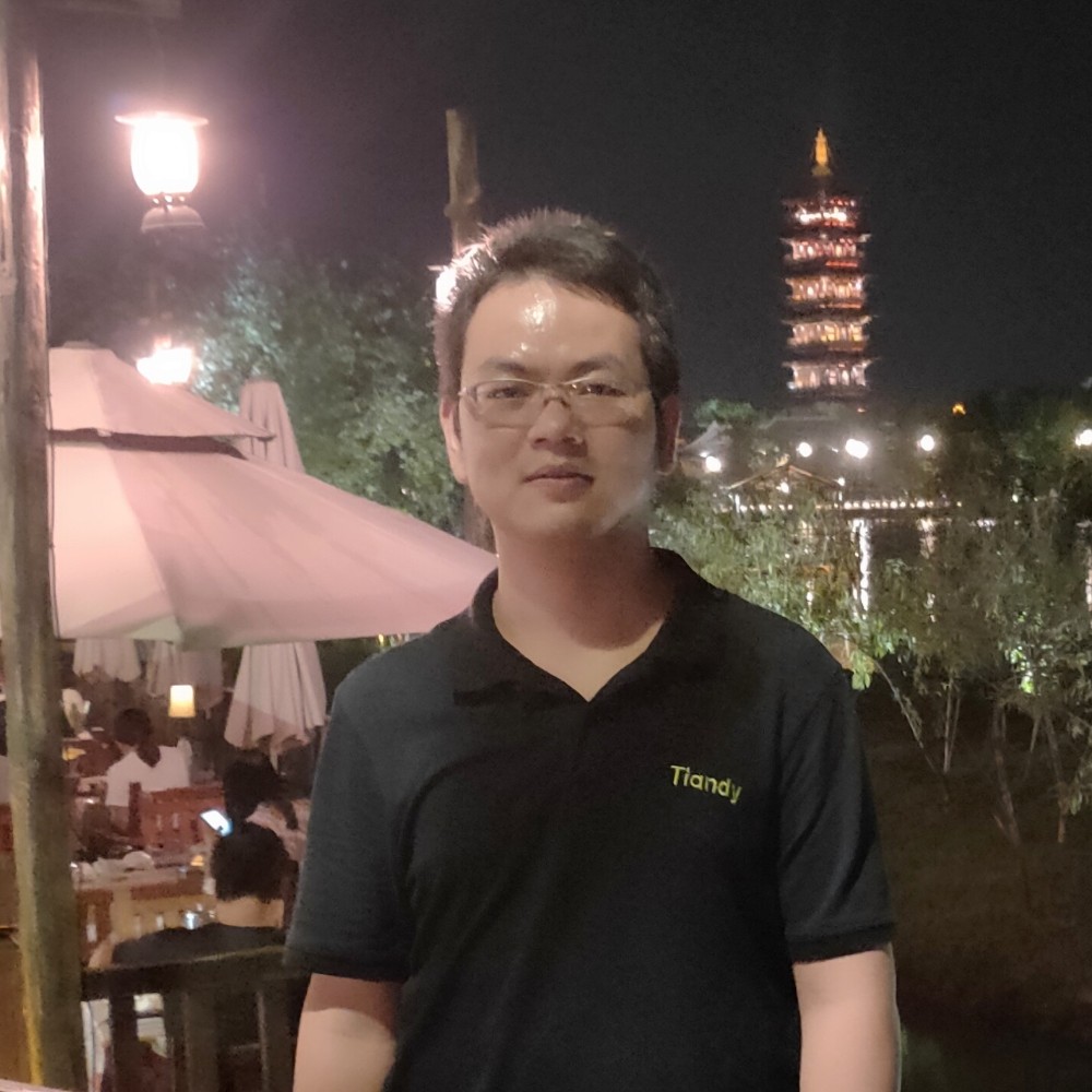 星愿愿背后的照片
