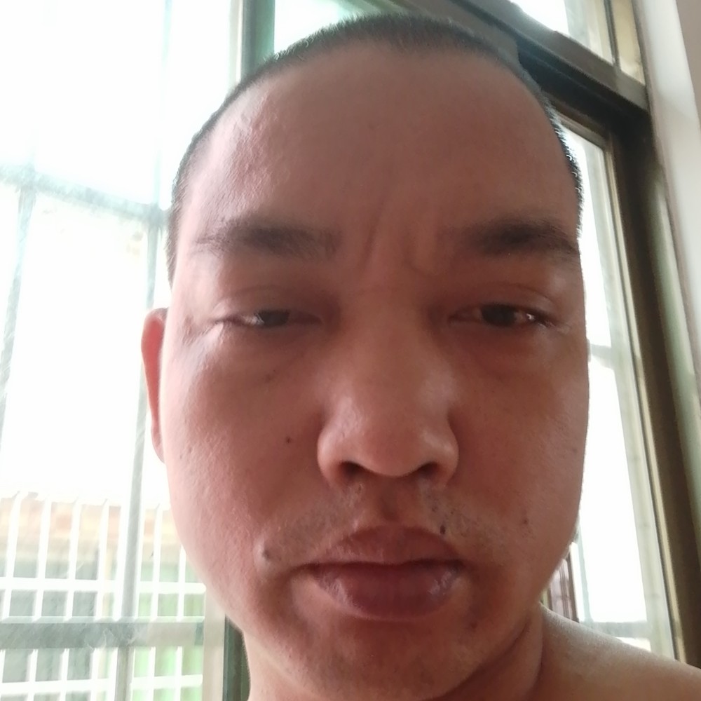 清脆挽手缘分的照片