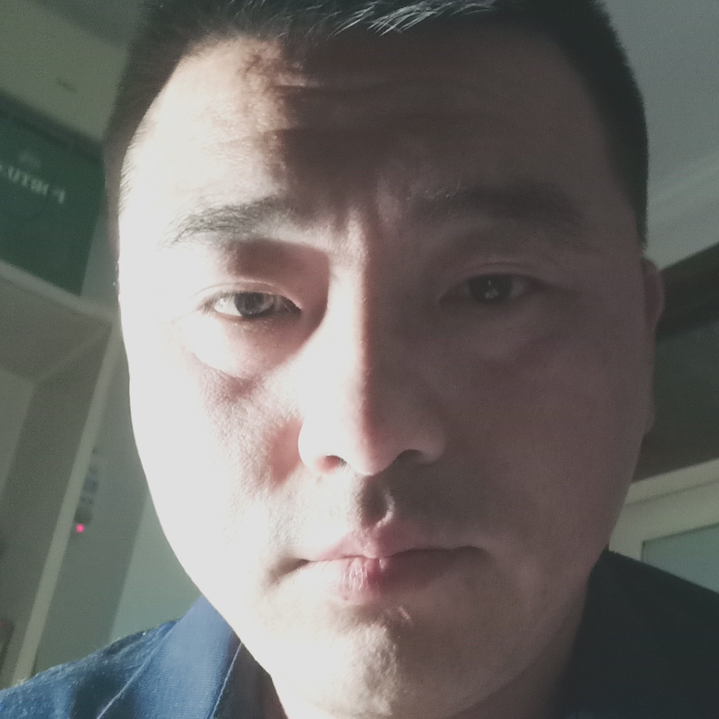 星星迎强健的照片