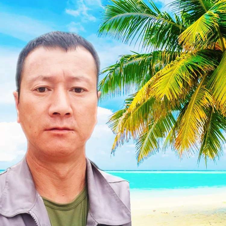 石头仁爱的照片