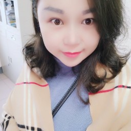 积极吃醋小鸽子的照片