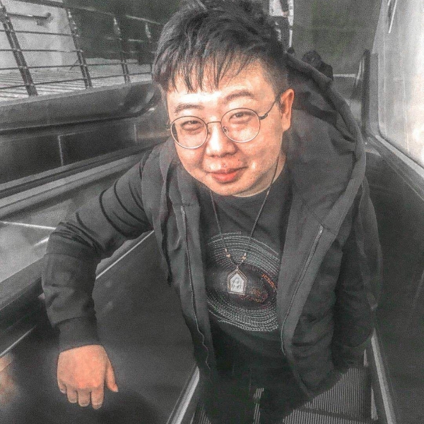 火钳刘明的照片