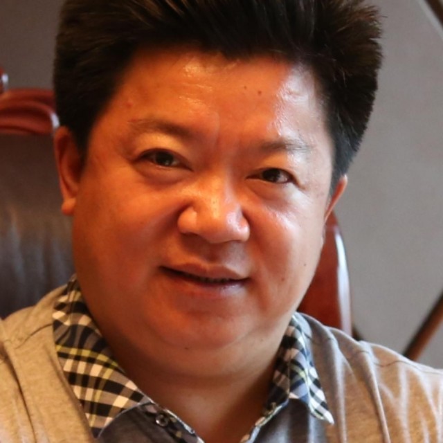 满意回眸朋友的照片