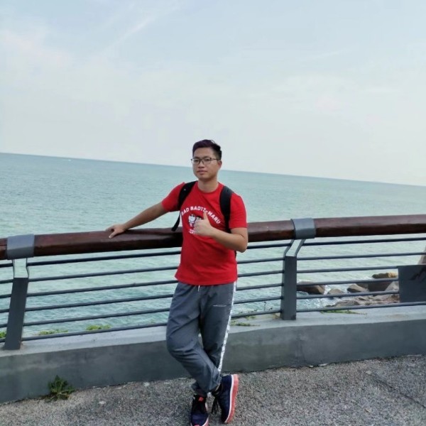 归海逸偌的照片