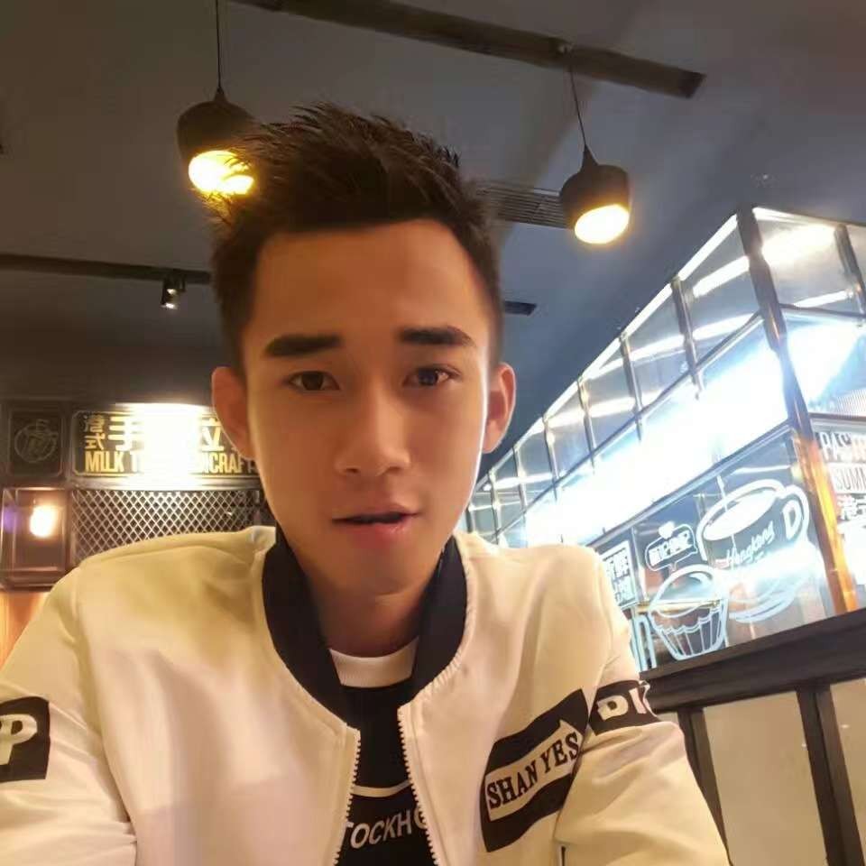 喜悦笑大米的照片
