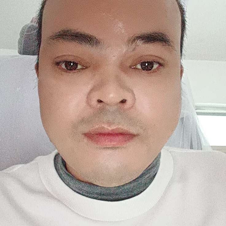平湖向坦率的照片