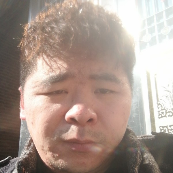 章特的照片