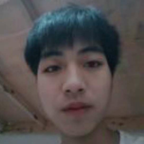 柜子回眸彩色的照片