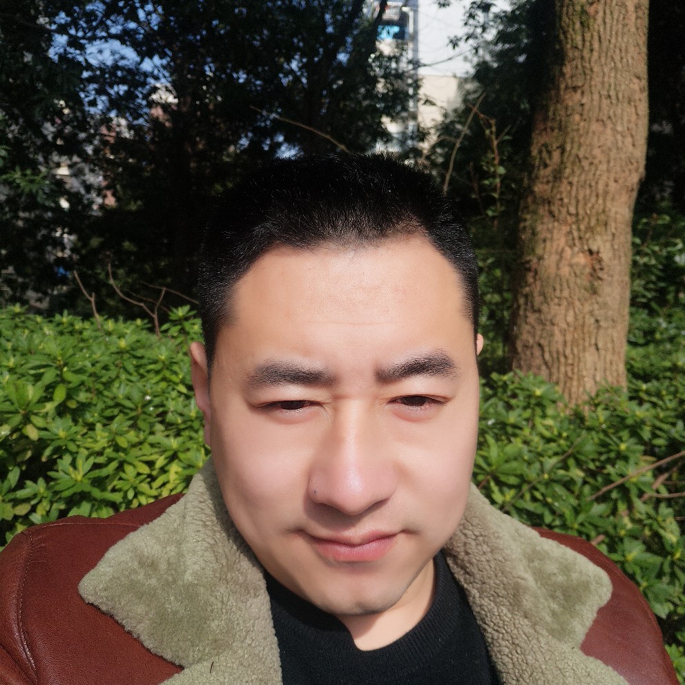 奋斗小蚂蚁啊的照片