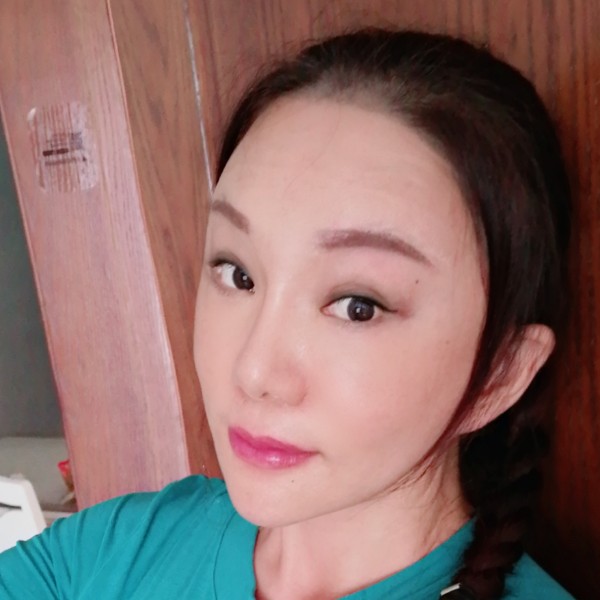 135小静的照片