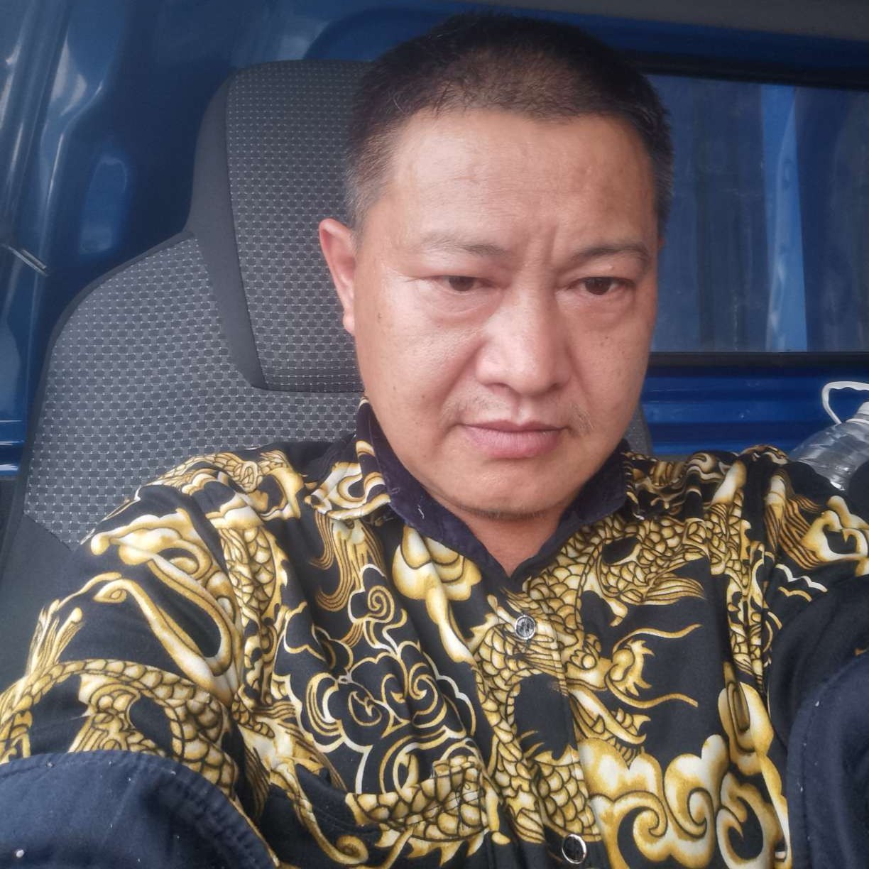 老师請阳光的照片