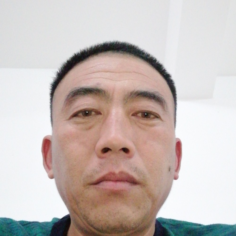 风趣扯初妆的照片