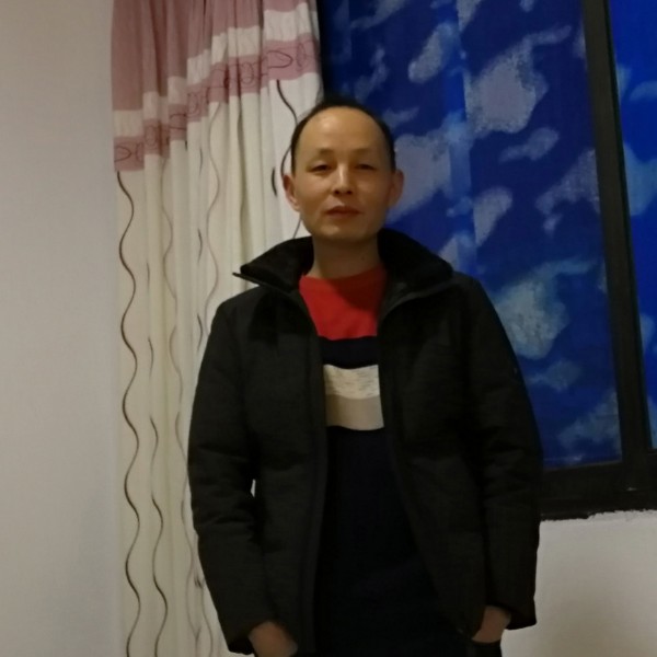 邬小斌的照片
