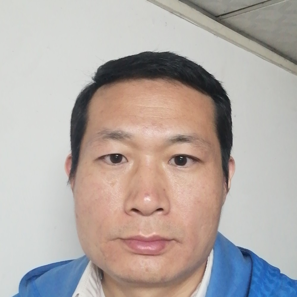 伯多禄爱中华的照片