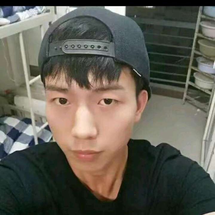 浅陌独特。的照片