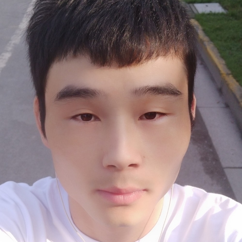 葛玉龙的照片