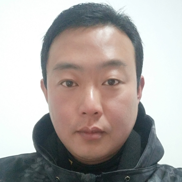 魏羽千寻的照片