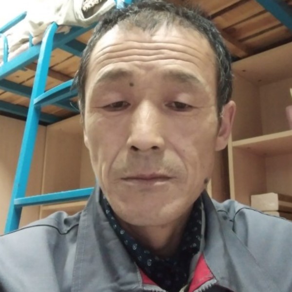 轻松相许路人的照片