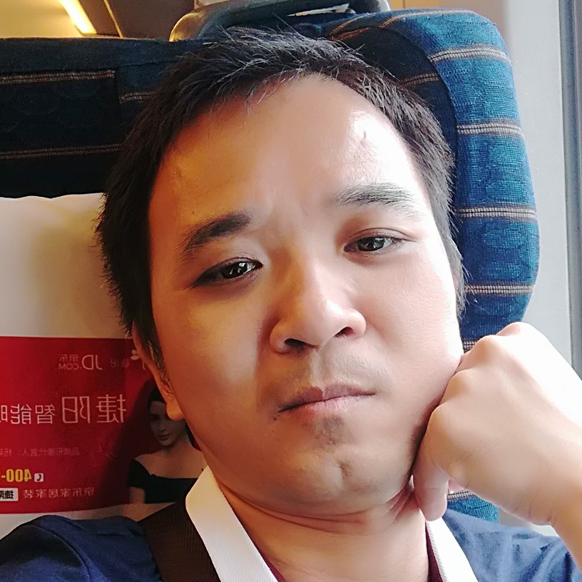 大象漠然的照片