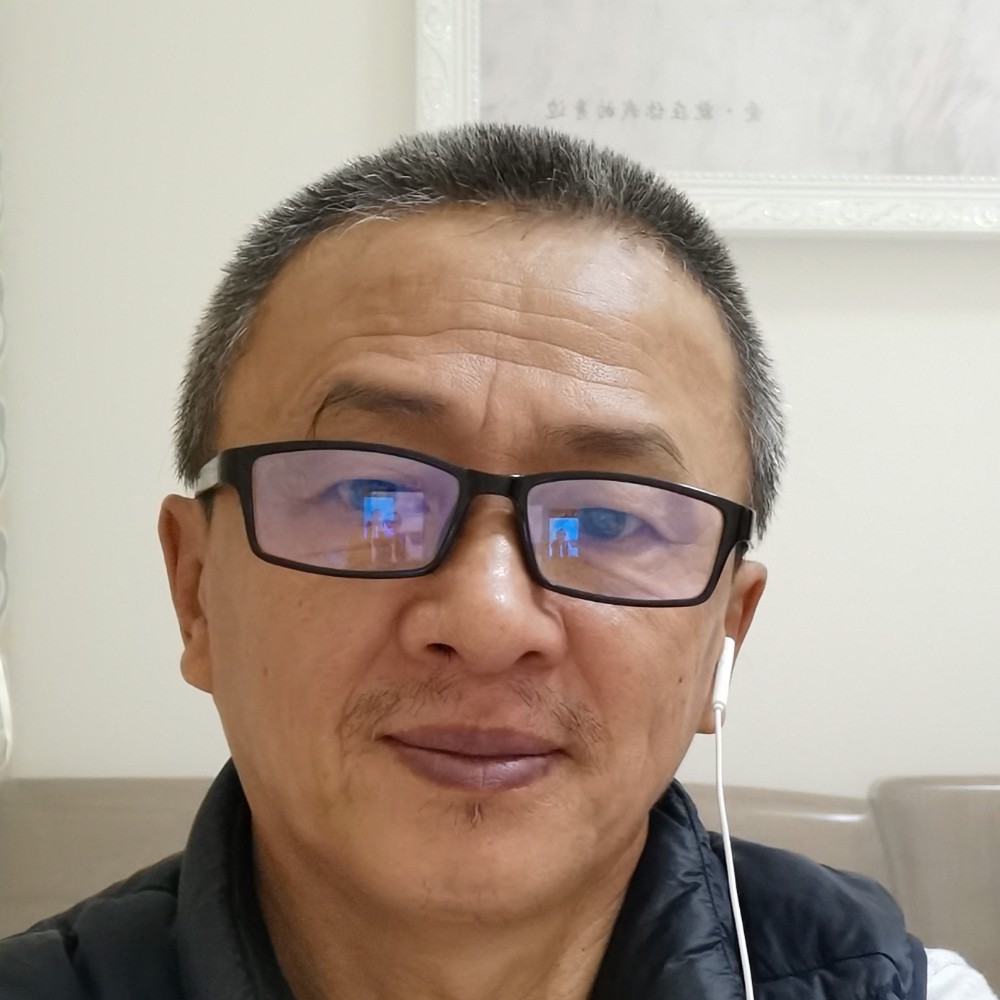 漠然笑大船的照片