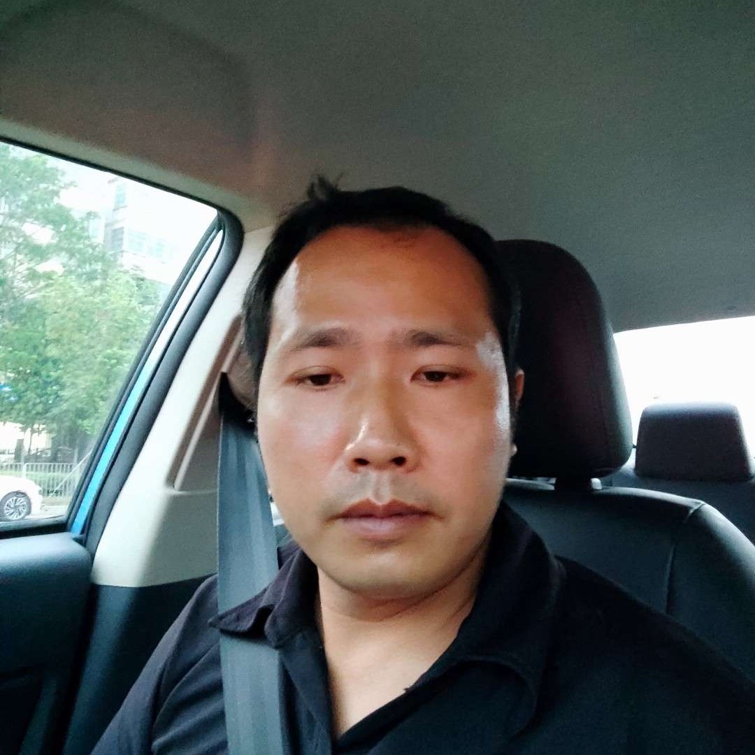 楼房邂逅现实的照片