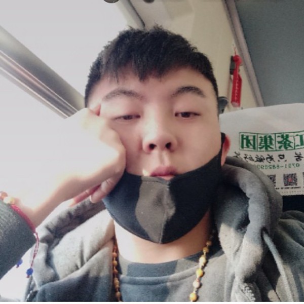 森罗的照片