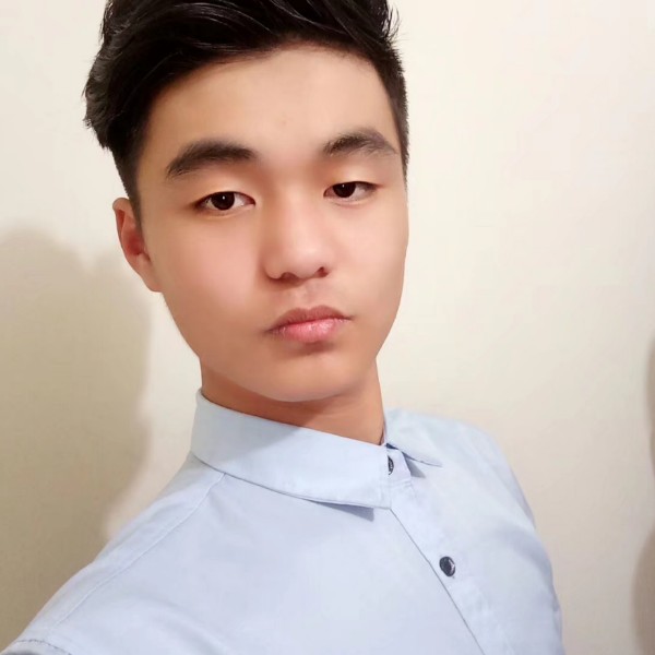 青春 。的照片