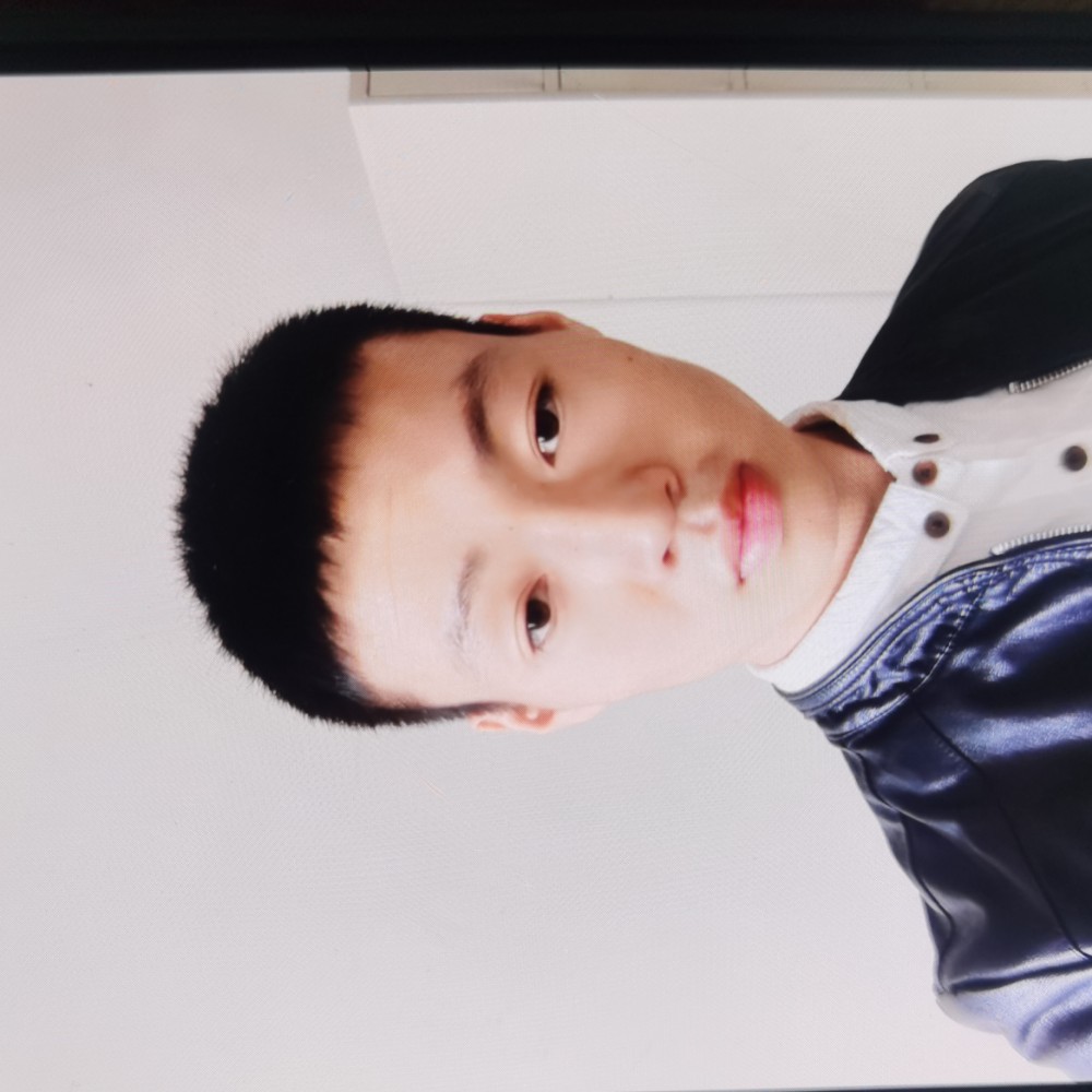 老虎演变满意的照片