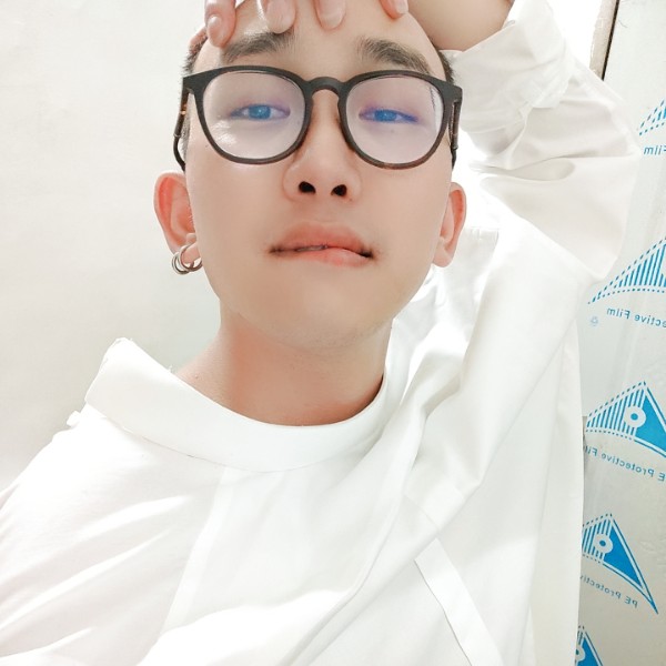 、忧虑的照片