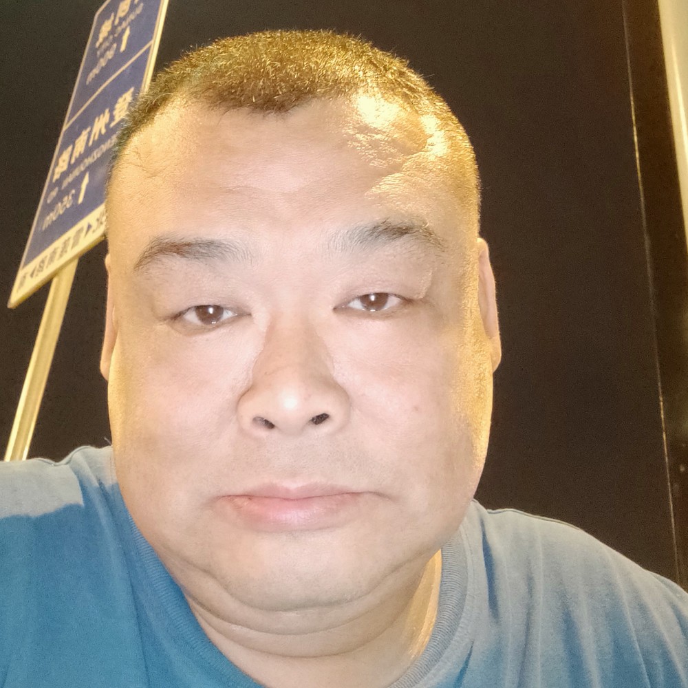 唇彩烂漫的照片