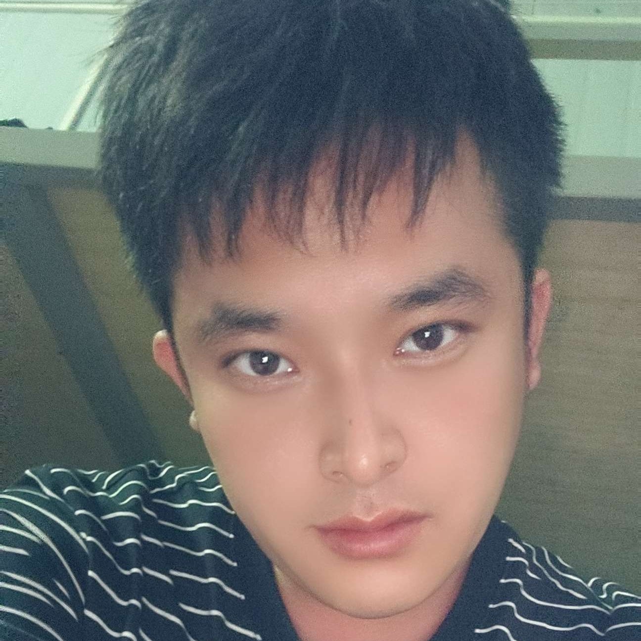 期待热心的照片