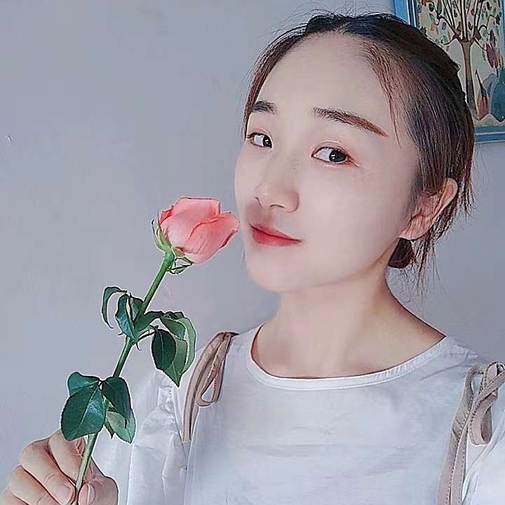 明明的照片