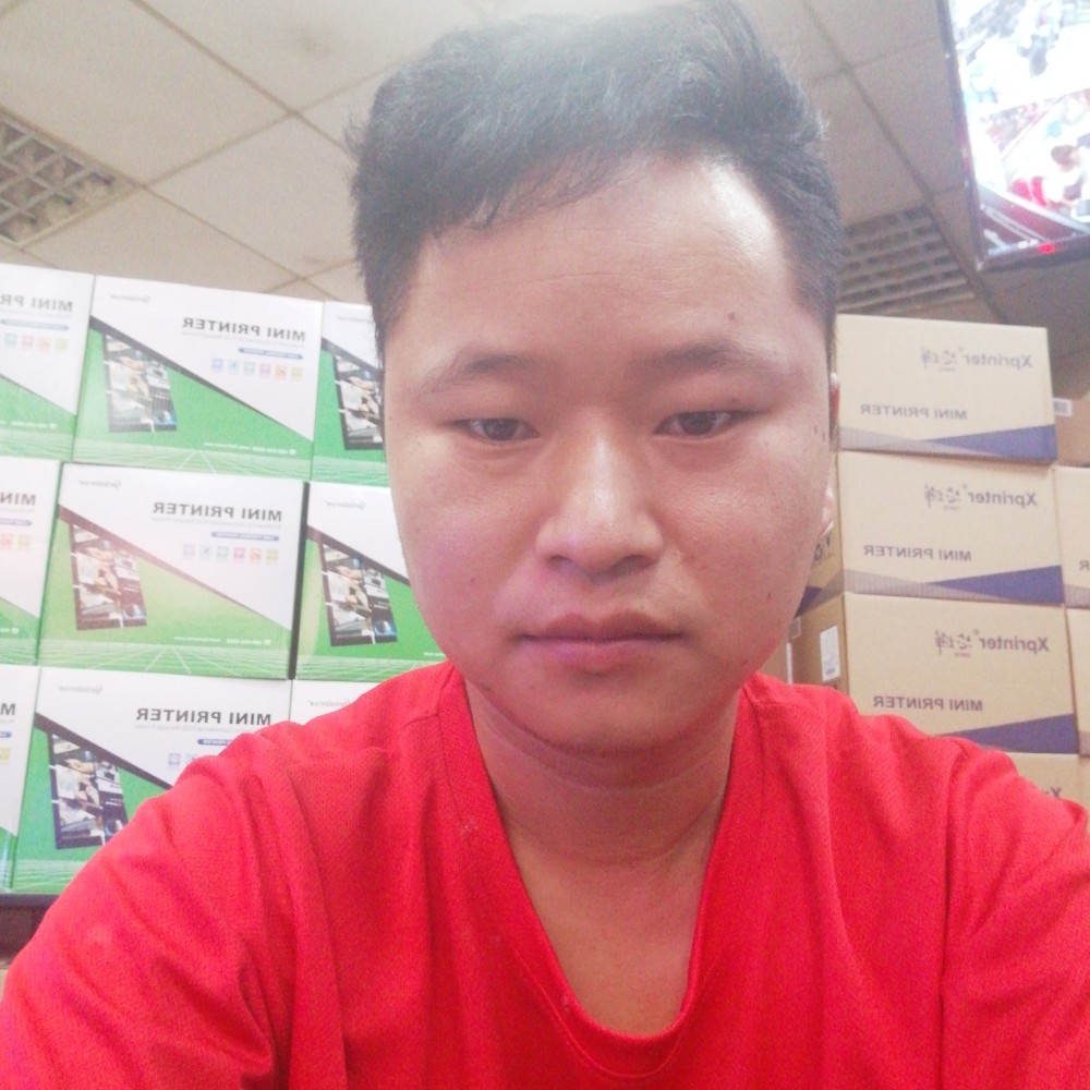 轻伤不下火线的照片