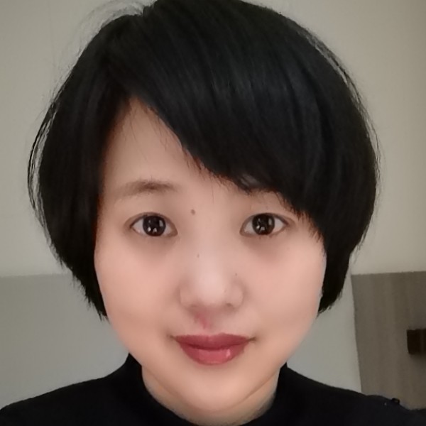 朋友炙热的照片