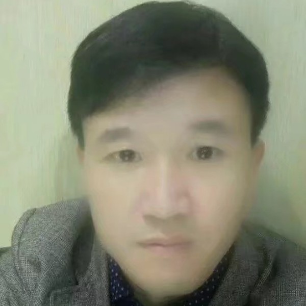 一家。的照片