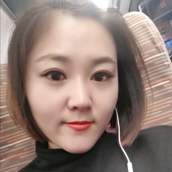 小小叶子vs的照片