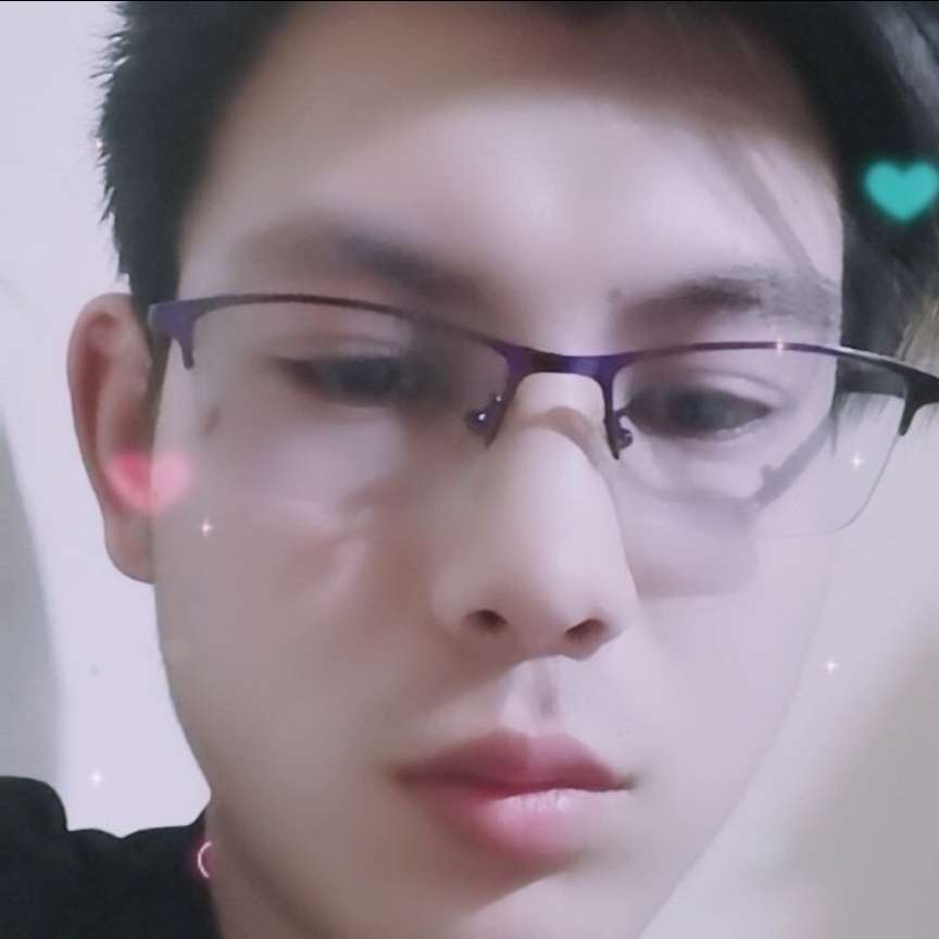 初雨挽手感性❤️的照片