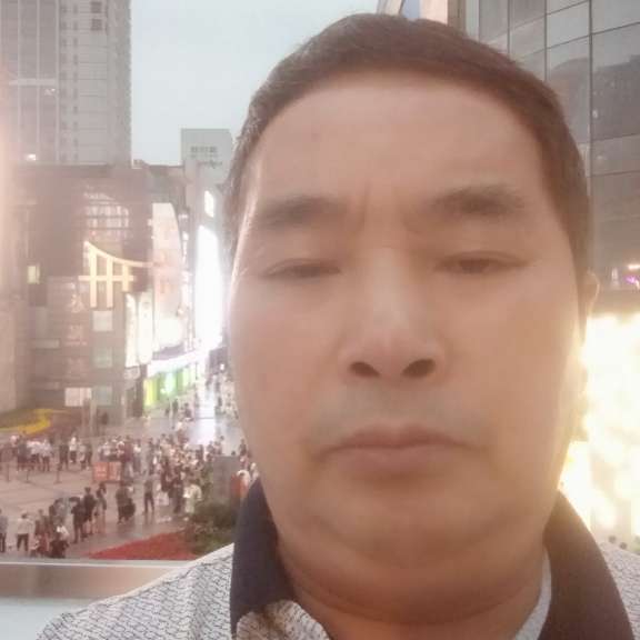 小懒猪淡定845的照片
