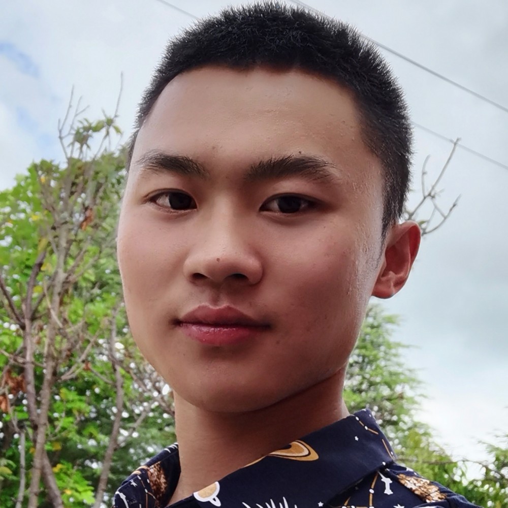 找到她：的照片