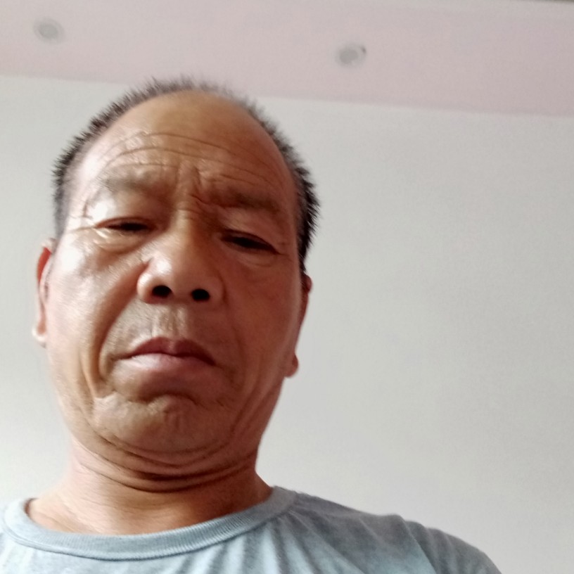 ，那手那手的照片