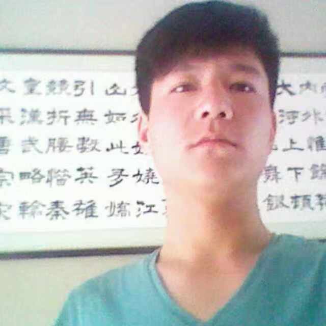 浮波倾心大力的照片